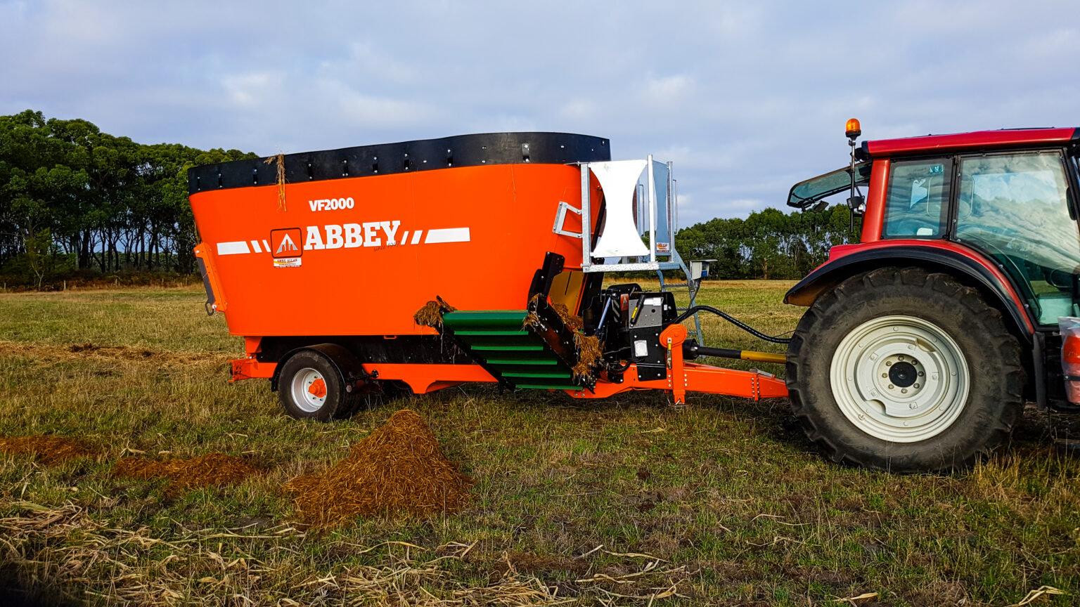 Abbey New Zealand's best Mixer Feed Wagon