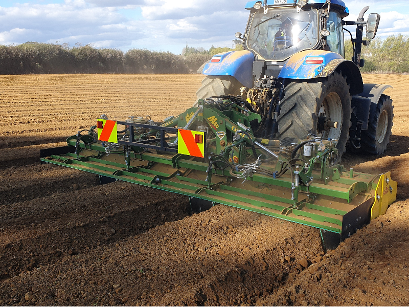 Combovator Bed Forming System - Power Harrows