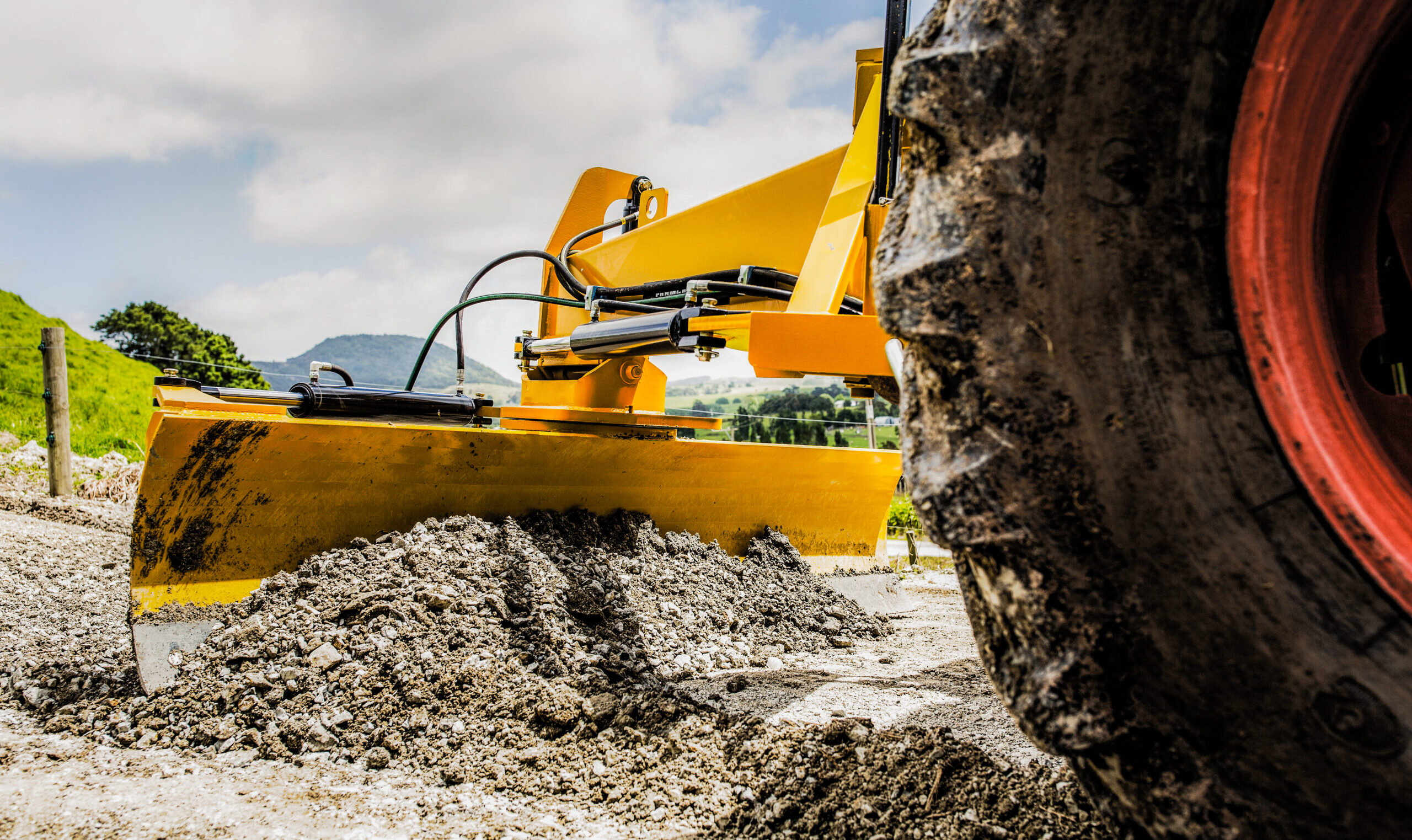 Farmgard Grader Blade, Best Grader Blade, Stones, Gravel, Levelling, New Zealand, Farming