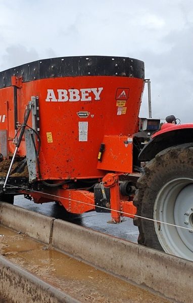 Abbey, Mixer, Feed, Wagon, cattle, Farming