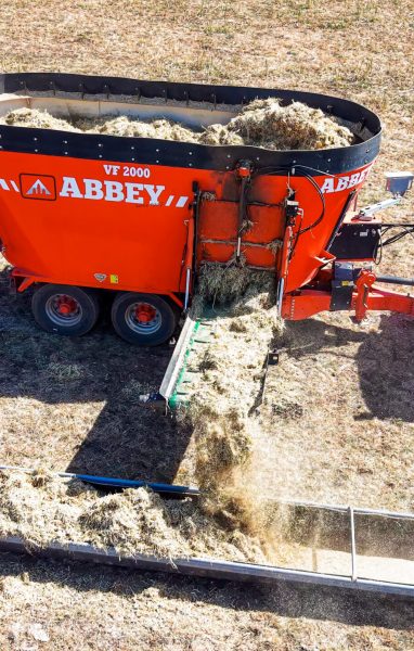 Abbey Mixer/Feed Wagon